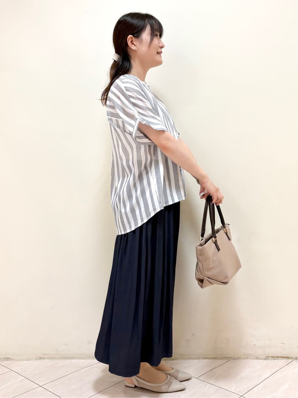 mikiさんの「Reflect｜【洗える】ドビーストライプブラウス」を使ったコーディネート