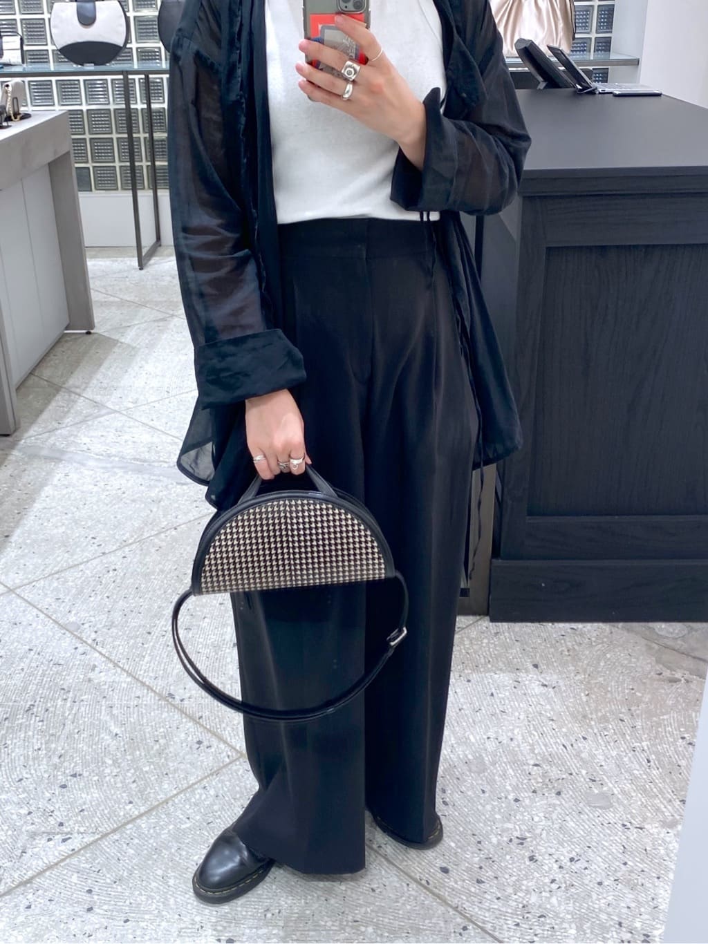 Uさんの「HIROKO HAYASHI｜LONDRA（ロンドラ）2wayショルダーバッグ」を使ったコーディネート