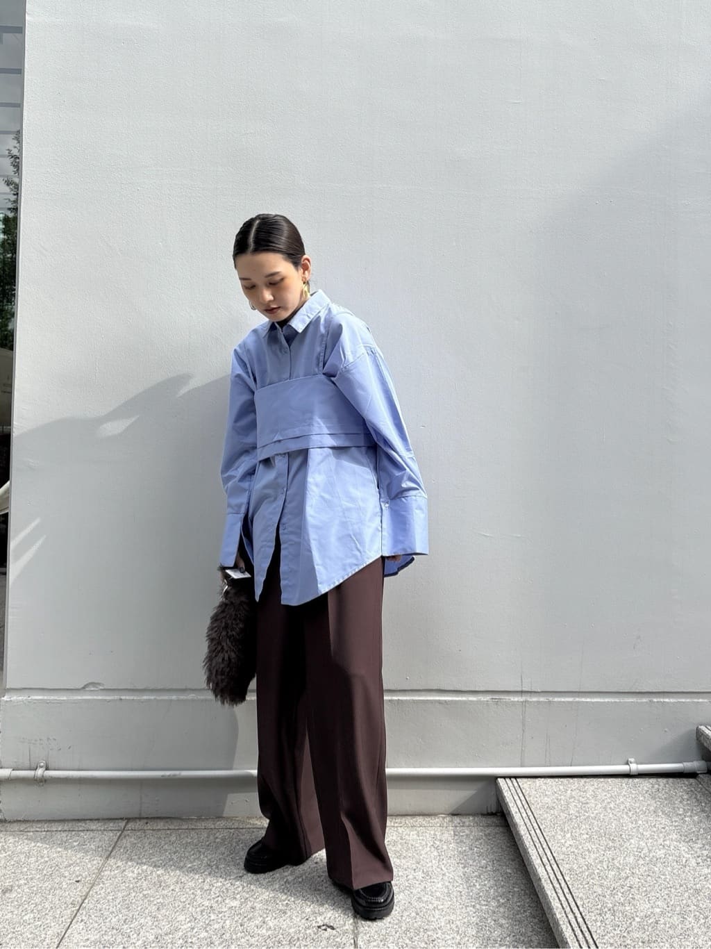 ayanoさんの「INDIVI｜Comfy SET UP｜イージーストレートワイドパンツ【セットアップ対応／通勤/カセット服】」を使ったコーディネート