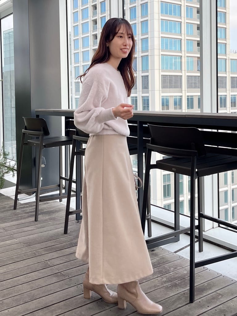 はばさんの「Couture brooch｜【前後2WAY】Springフェザーカーデトップス」を使ったコーディネート