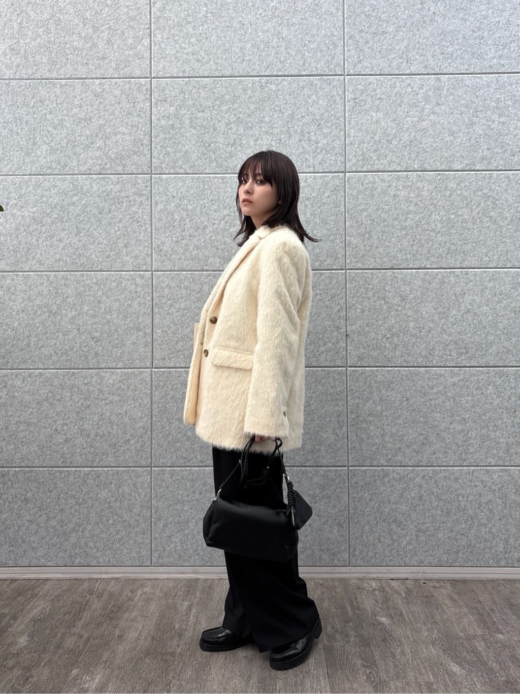 erikaさんの「INDIVI｜Timeless｜モードスラックス」を使ったコーディネート