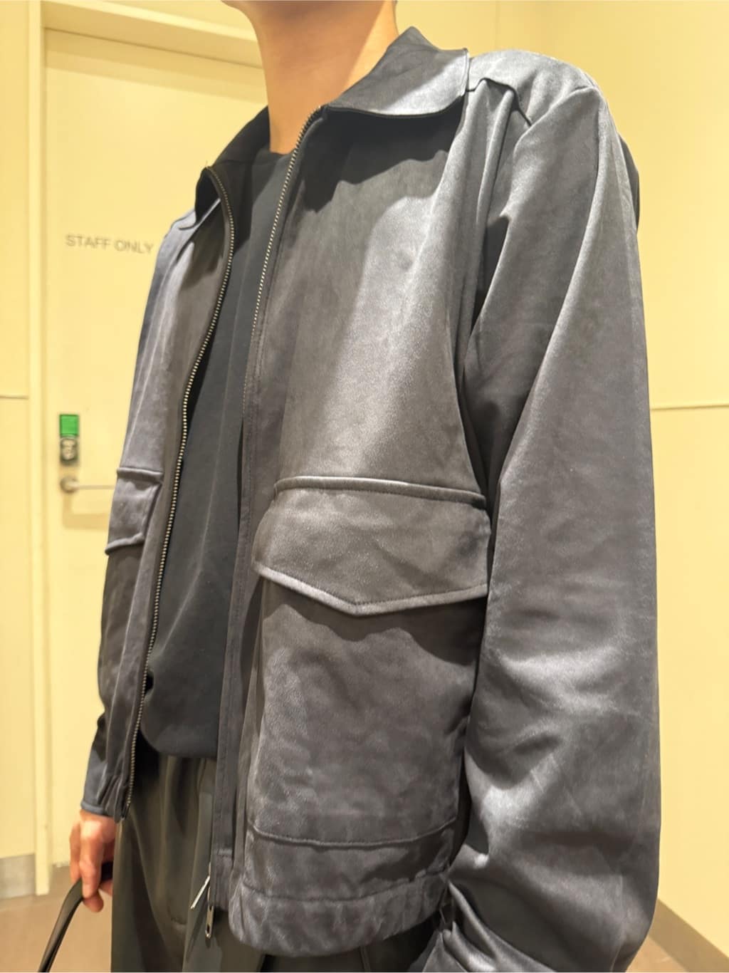森拓也さんの「tk.TAKEO KIKUCHI｜グランパバギースラックス」を使ったコーディネート