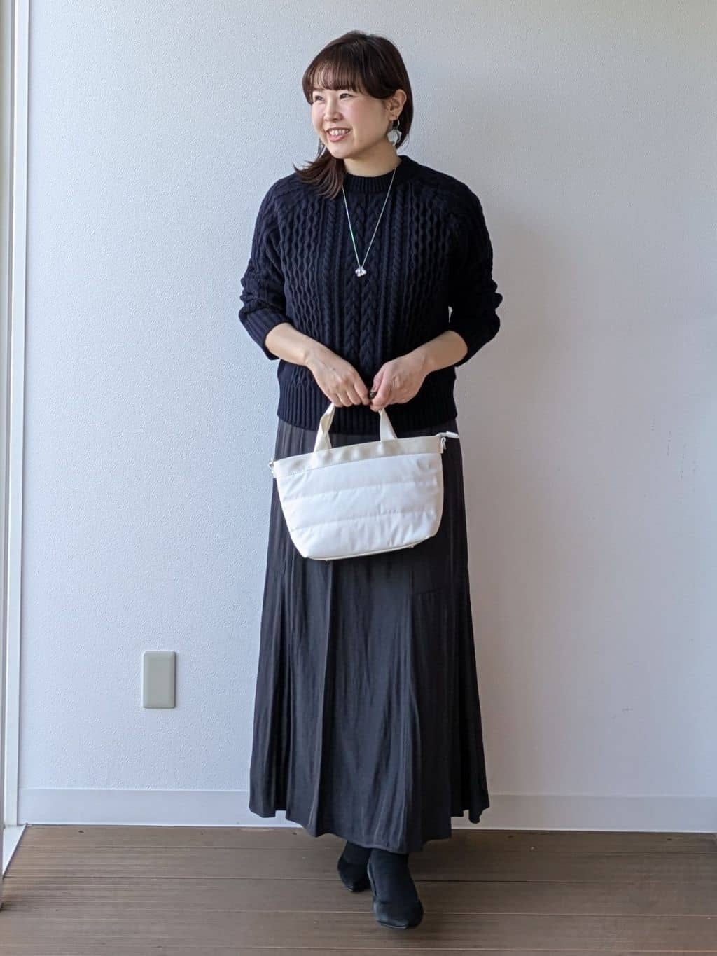 なみきさんの「UNTITLED｜【洗える】スポンディッシュ ケーブル柄ニット」を使ったコーディネート