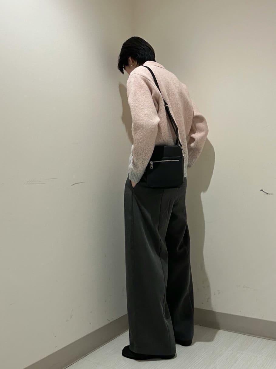 江藤瑞紀さんの「tk.TAKEO KIKUCHI｜グランパバギースラックス」を使ったコーディネート