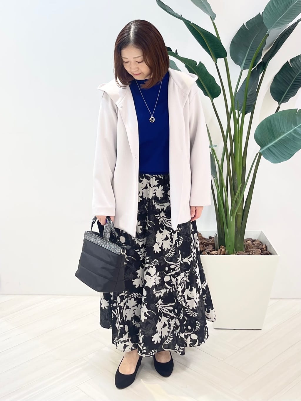 Tomoさんの「UNTITLED｜【軽羽織り】フーディーライトコート」を使ったコーディネート