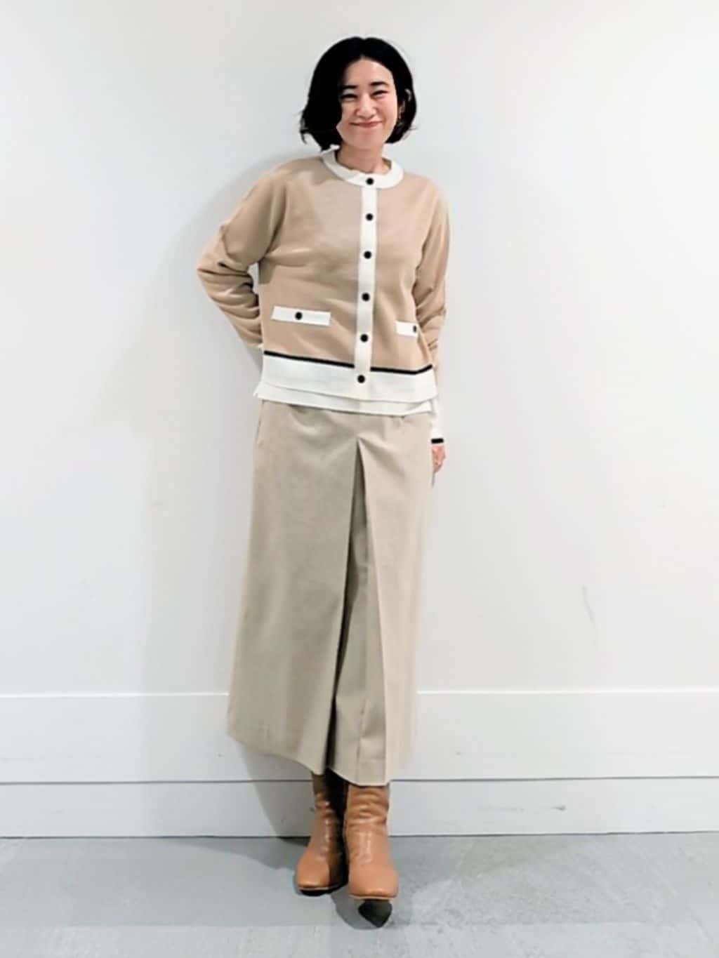 ミズタさんの「UNTITLED｜【アンサンブル可/ジャケット風】ウールミラノリブカーディガン」を使ったコーディネート