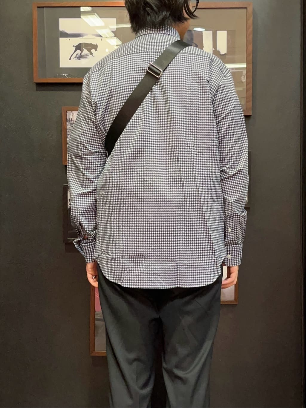 KUROさんの「TAKEO KIKUCHI｜【抗菌防臭/シーズンレス】シアサッカーギンガムチェック ストレッチシャツ」を使ったコーディネート