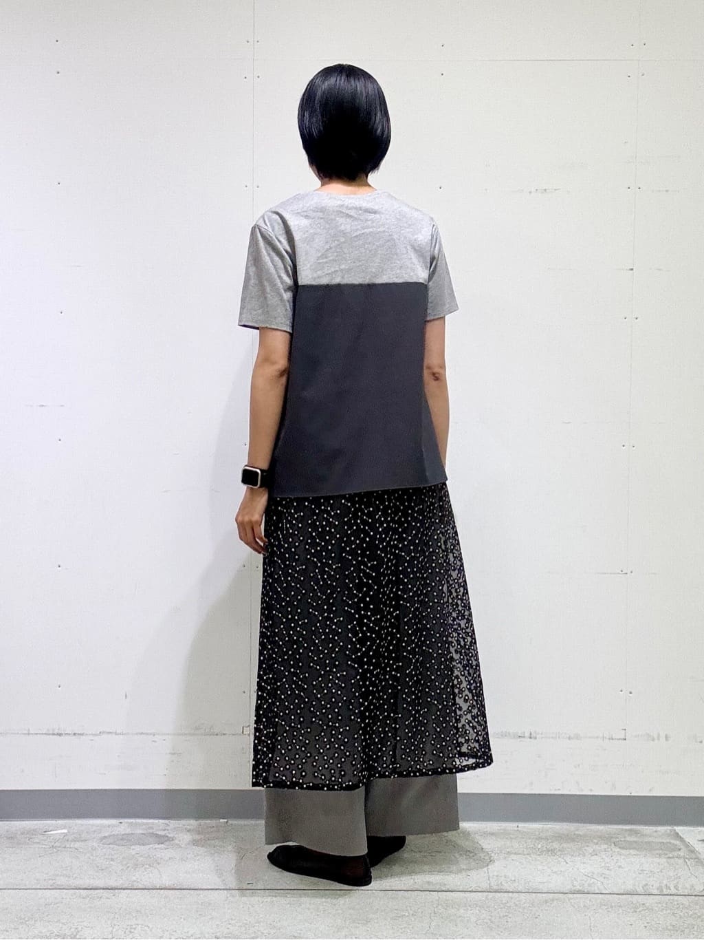 naoさんの「INDIVI｜【トレンド感◎】レイヤード レーススカート」を使ったコーディネート