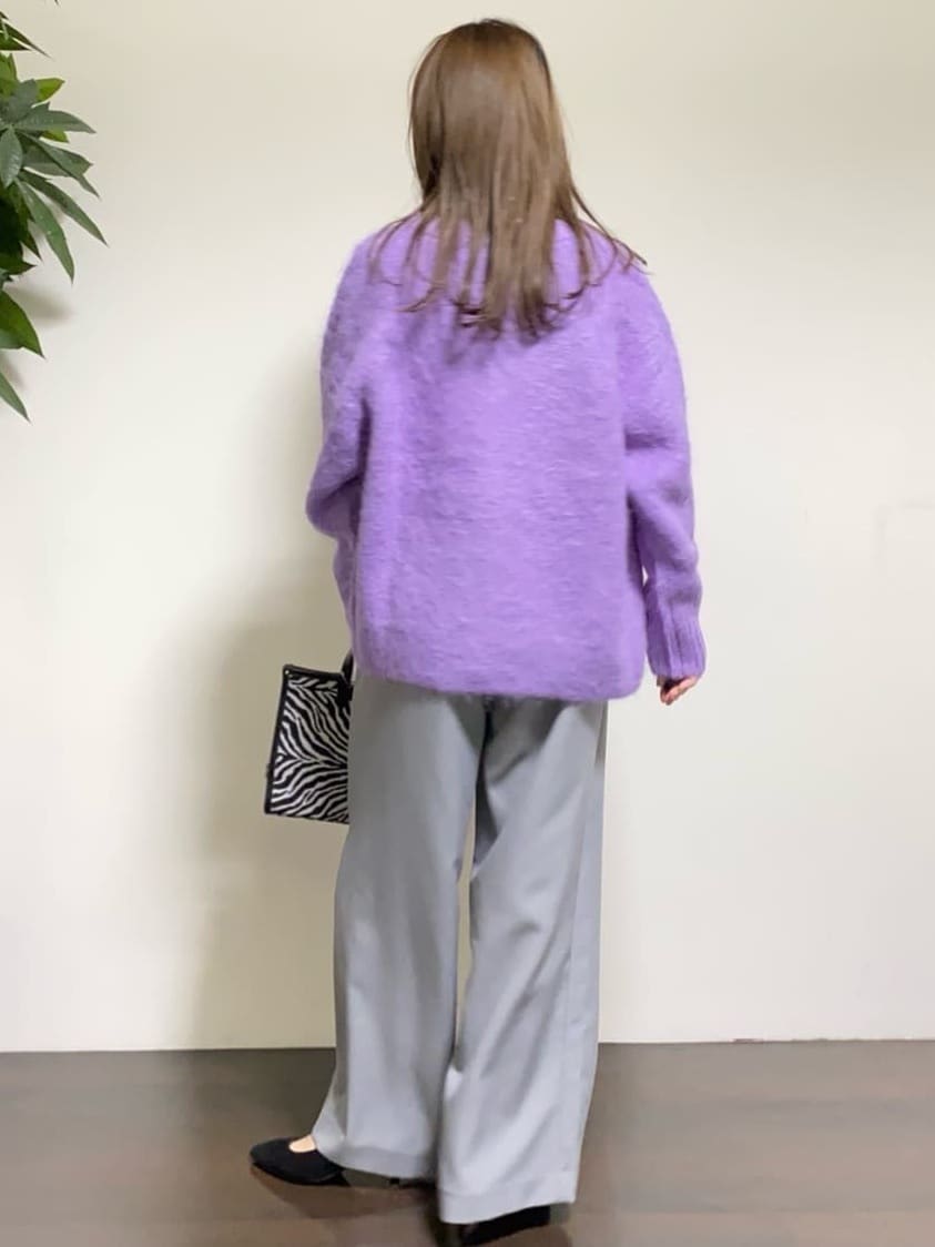 tomoさんの「UNTITLED｜【ゆったり】アルパカ混シャギー カーディガン」を使ったコーディネート