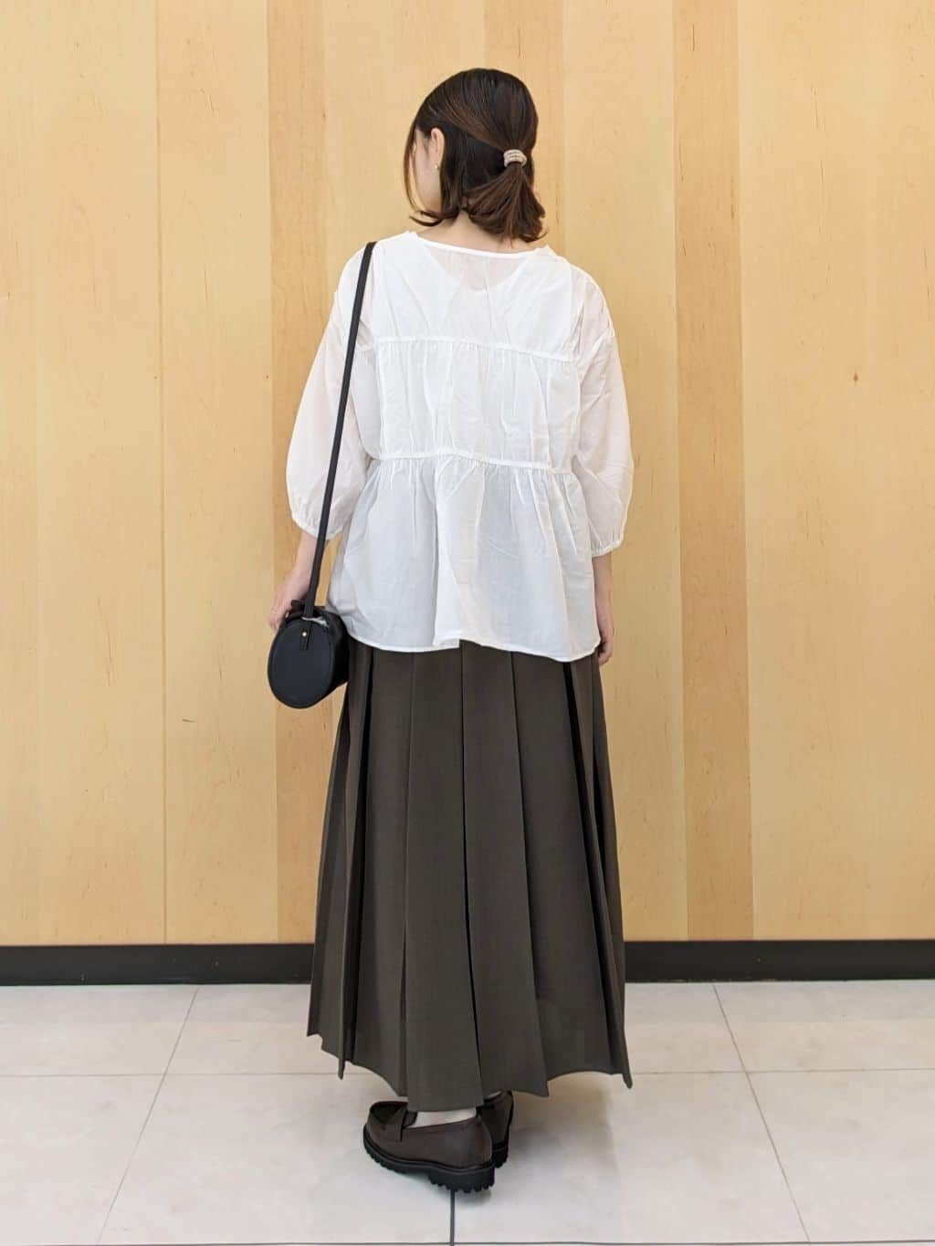 Ayakaさんの「Dessin｜【洗える】フロントリボン七分袖ブラウス」を使ったコーディネート