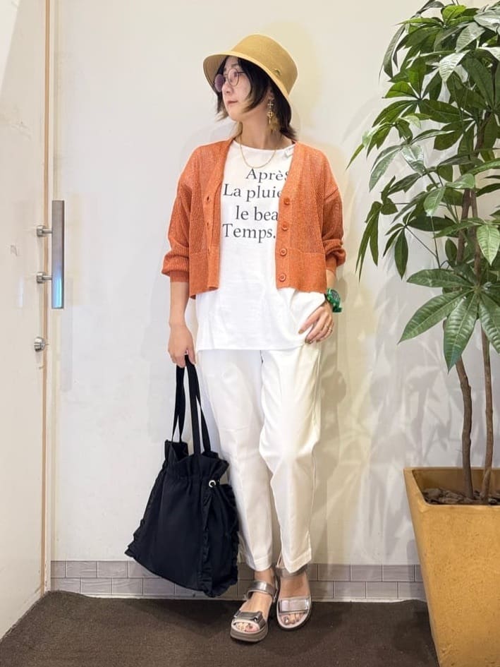 misakiさんの「SHOO･LA･RUE｜キラッと光るラメとスパンコールが印象的 メッシュカーディガン」を使ったコーディネート