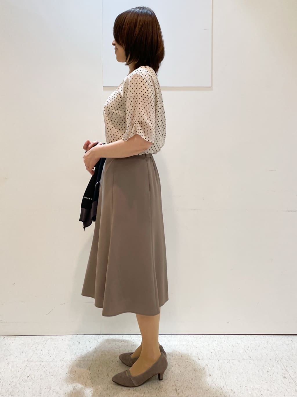 めいさんの「Reflect｜【マシンウォッシュ可／セットアップ可】コツキ柄プリントブラウス」を使ったコーディネート