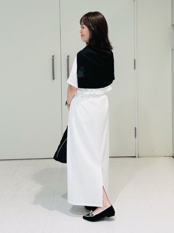 makiさんの「UNTITLED｜【ロゴT/プリントT】グラフィックTシャツ」を使ったコーディネート
