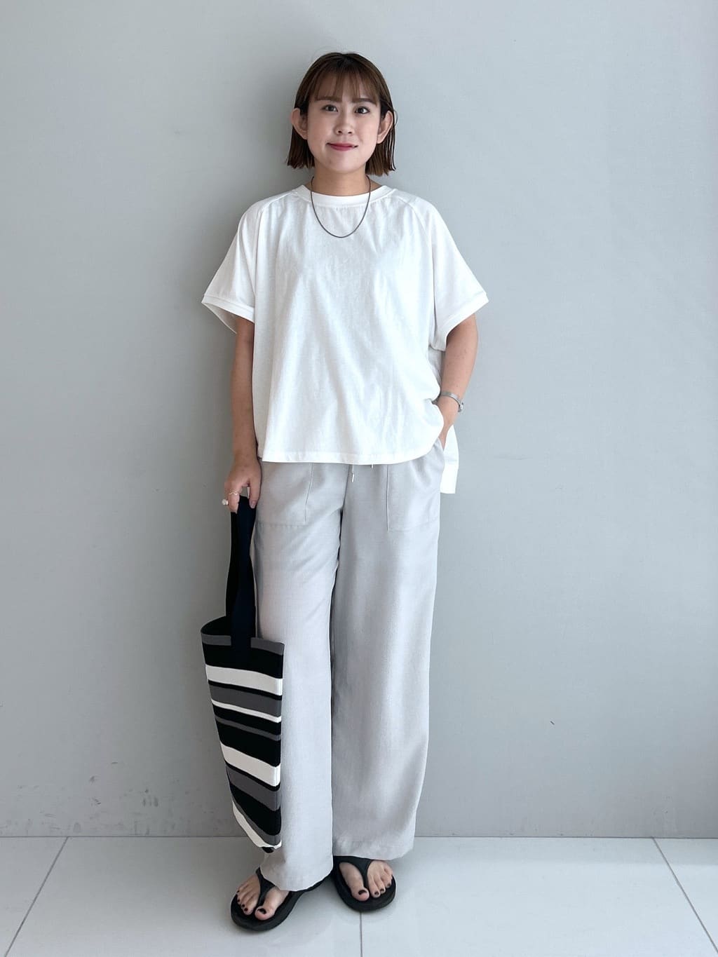 Hirokaさんの「Dessin｜【マシンウォッシャブル・A4収納可】ランダムボーダーニットBAG」を使ったコーディネート