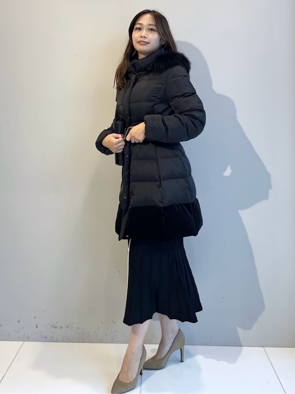 Saekoさんの「COUP DE CHANCE｜【ミディ丈】ベルト付ダウンコート」を使ったコーディネート