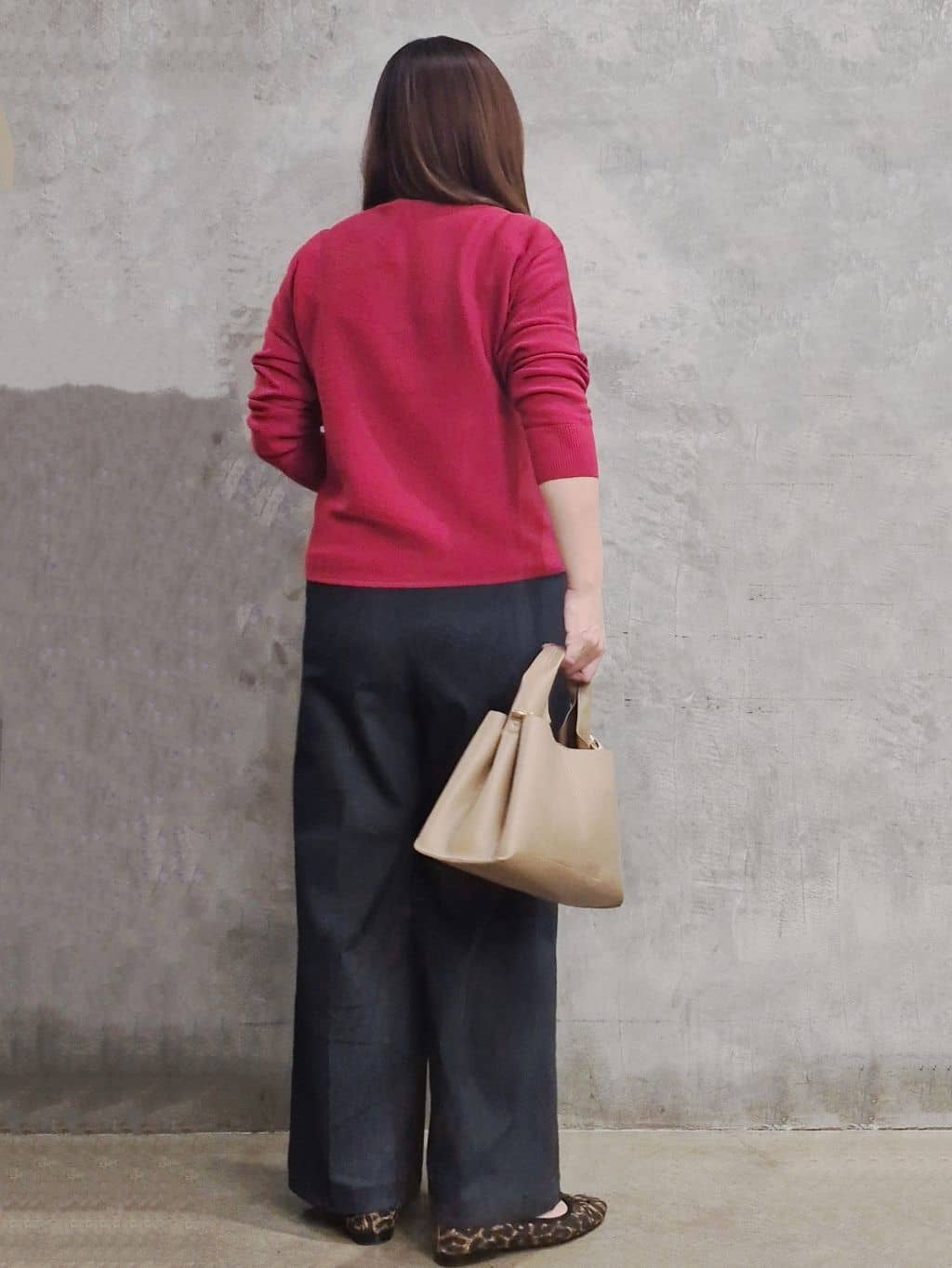ひさえさんの「THE SHOP TK｜【S-XLサイズ/選べる7色】どこから見ても美しい ガーターニット/毛玉になりにくい/洗濯機OK」を使ったコーディネート