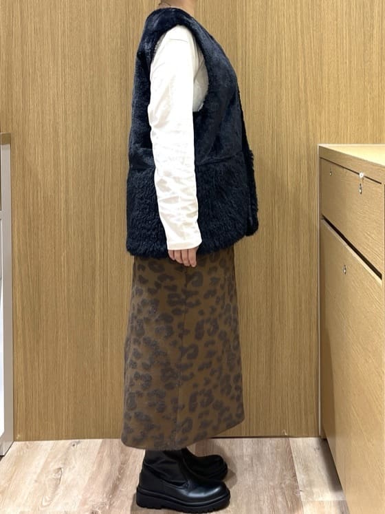 chiakiさんの「OPAQUE.CLIP｜ロングロゴTシャツ【洗濯機OK】」を使ったコーディネート