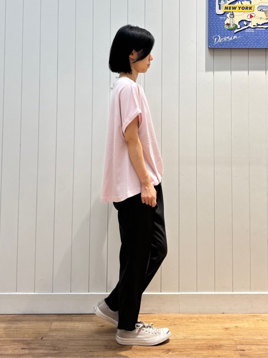 OKADAさんの「Dessin｜【二の腕カバー／UVカット】ロールアップスリーブ裾ギャザーカットソー」を使ったコーディネート