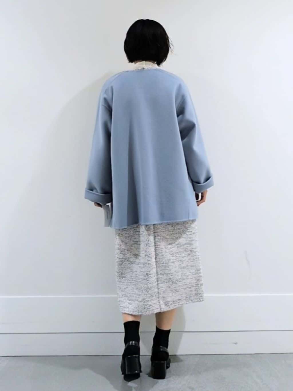 ミズタさんの「UNTITLED｜【ミディ丈/軽やか】セミラグランリバー コート」を使ったコーディネート