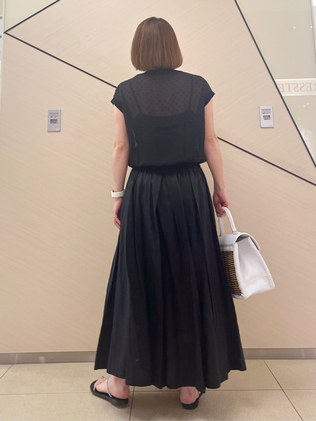 yahataさんの「DRESSTERIOR｜」を使ったコーディネート