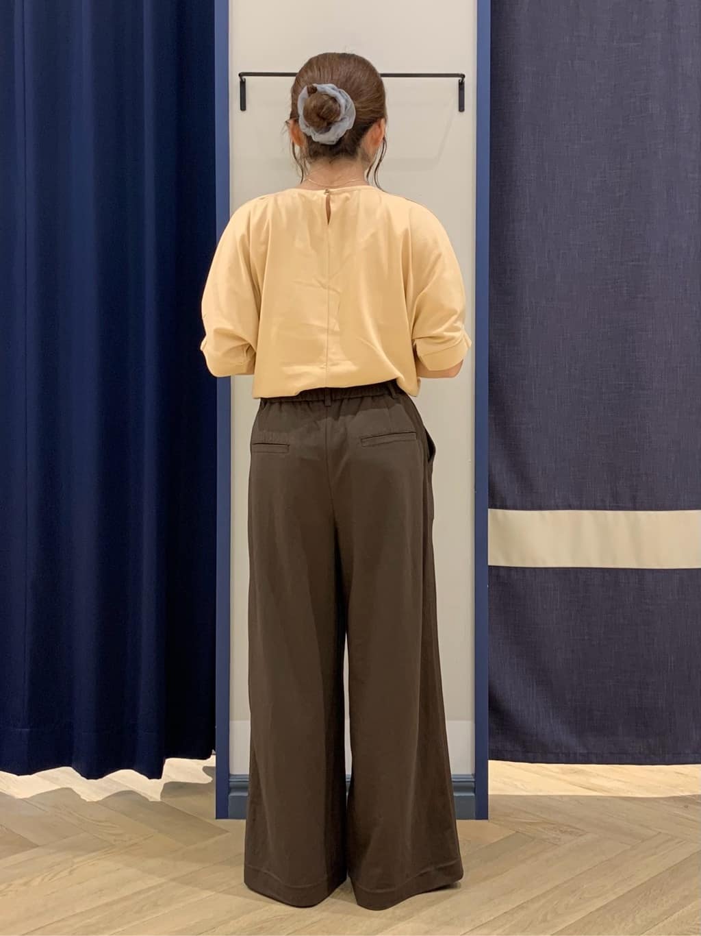 mokaさんの「grove｜【接触冷感】見た目はきちんと、着心地はらくちん クロップドベイカーパンツ」を使ったコーディネート