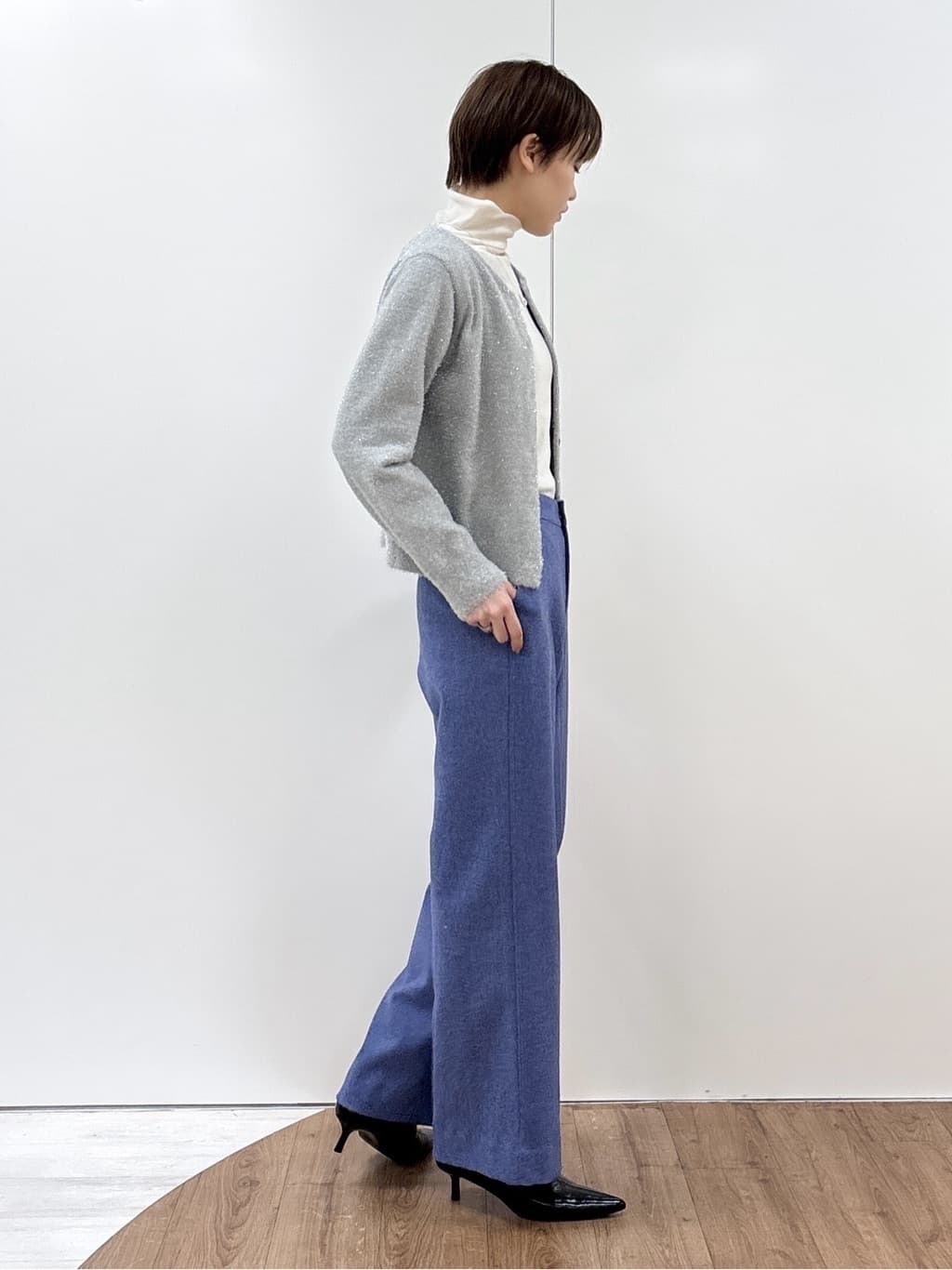 kanaeさんの「INDIVI｜【洗える】ラメニットカーディガン」を使ったコーディネート