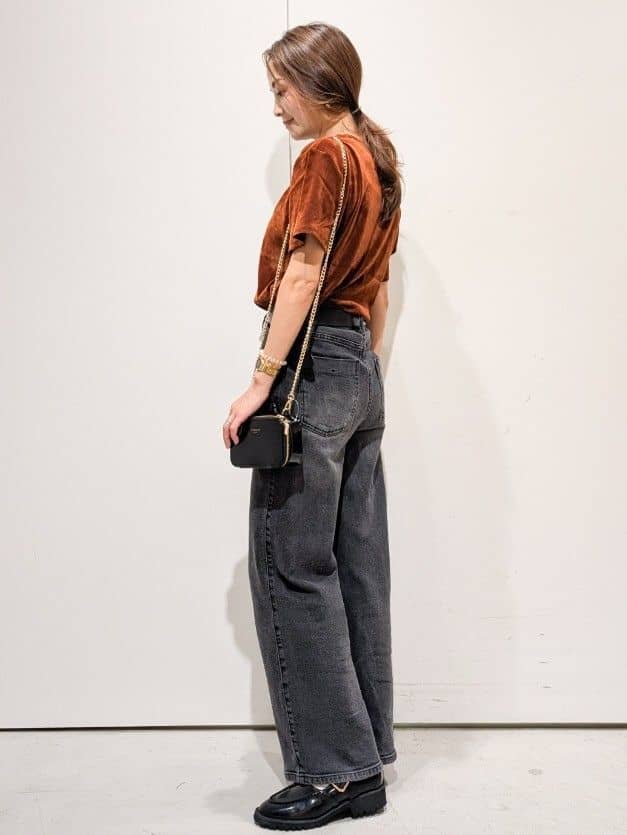 machiさんの「OPAQUE.CLIP｜フロッキーチュールTシャツ【洗濯機洗い可】」を使ったコーディネート