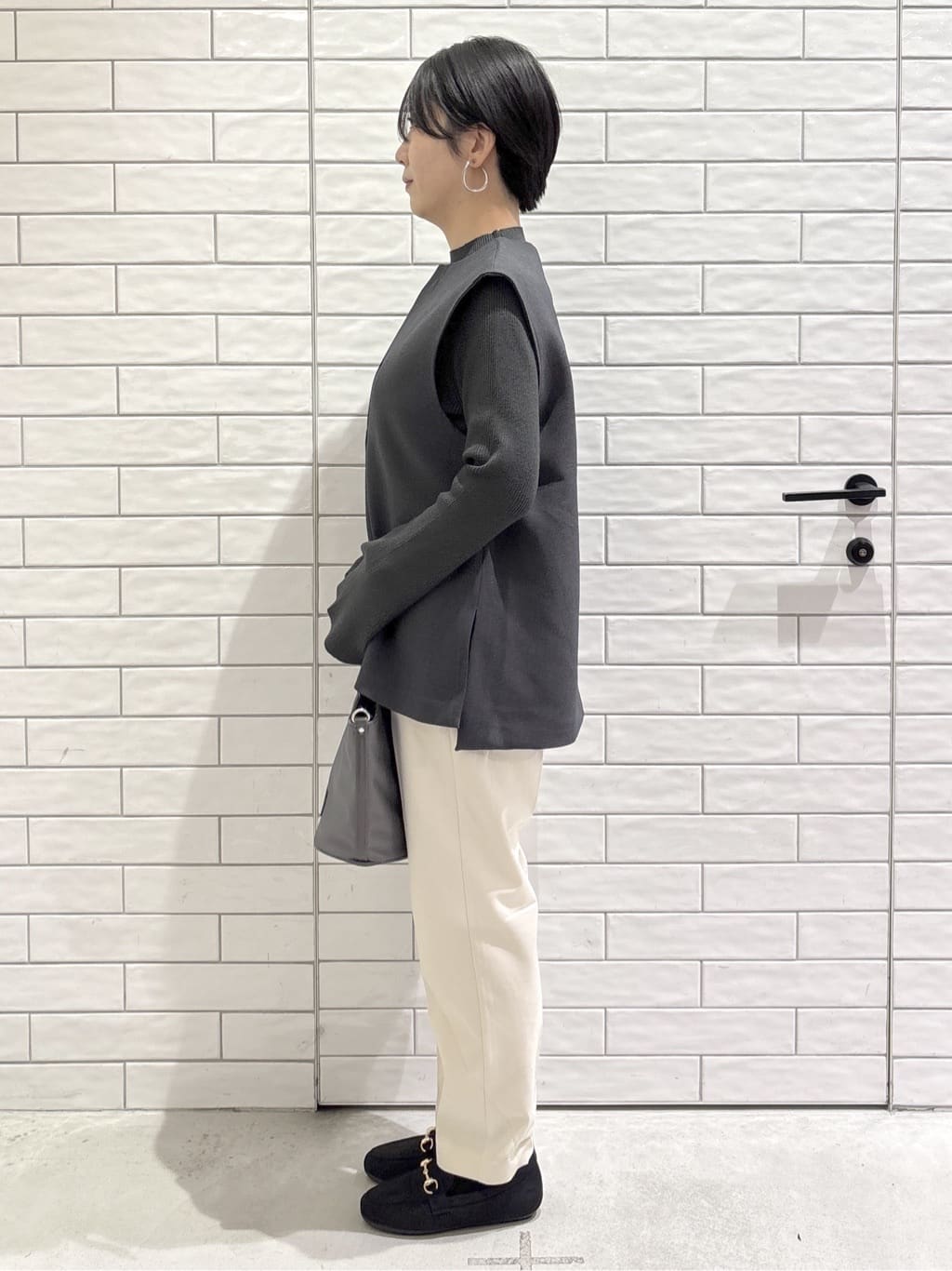 ayumiさんの「OPAQUE.CLIP｜ウォームタッチ テーパードパンツ【洗濯機洗OK／ストレッチ】」を使ったコーディネート