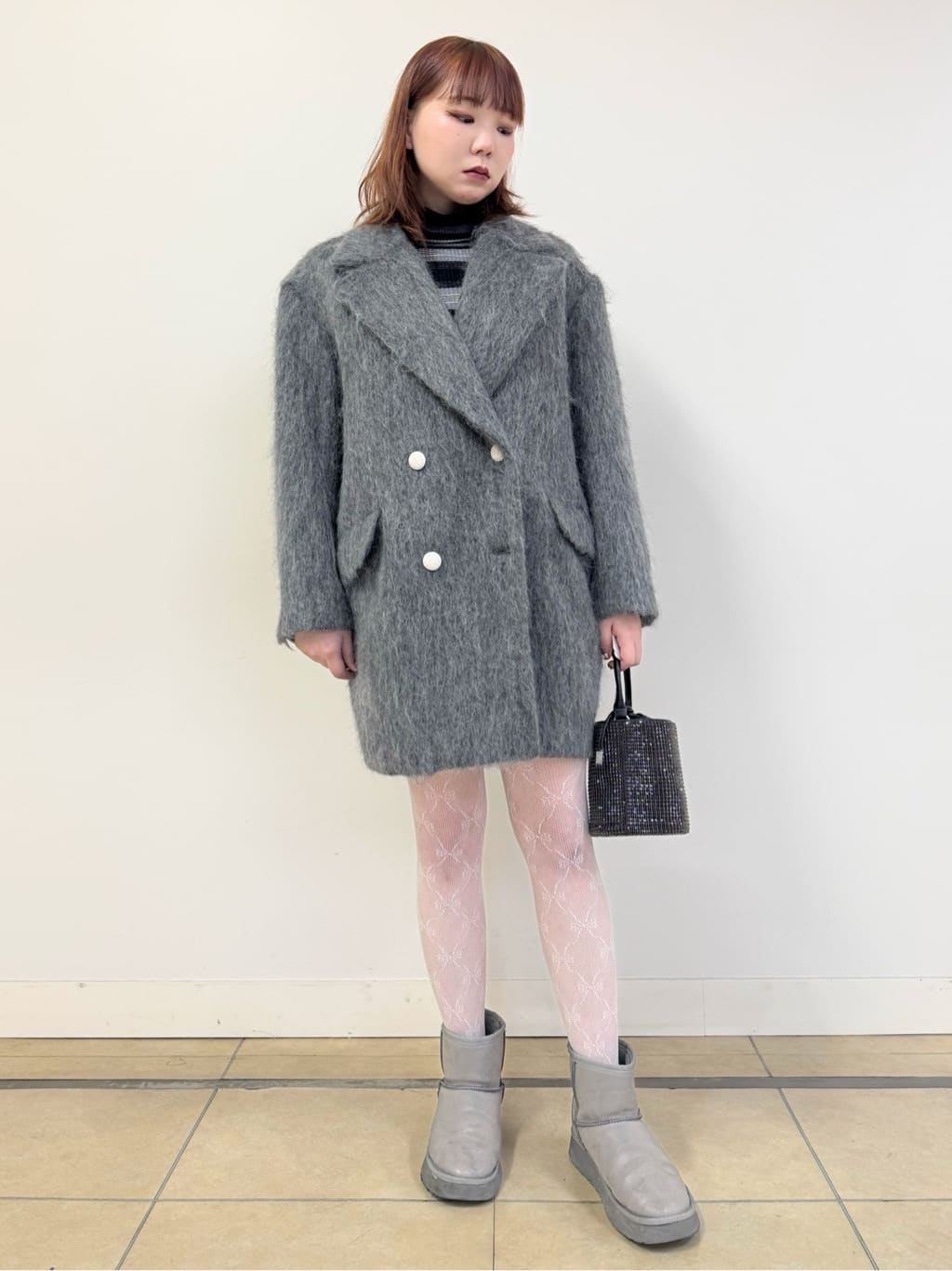なかもとあきさんの「DRESSTERIOR｜シルクブレンドメリノウールリブプルオーバー」を使ったコーディネート