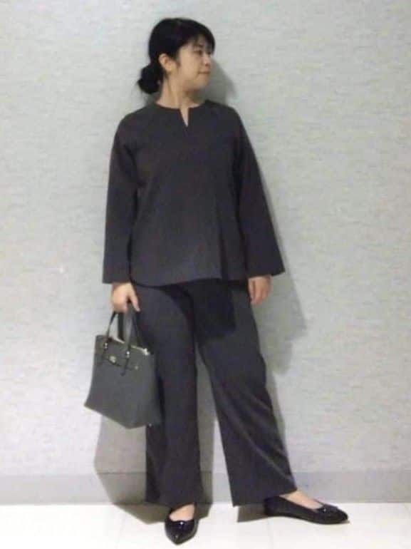 sakoさんの「Reflect｜【ウエスト総ゴム／セットアップ可】フルレングスストレートパンツ」を使ったコーディネート