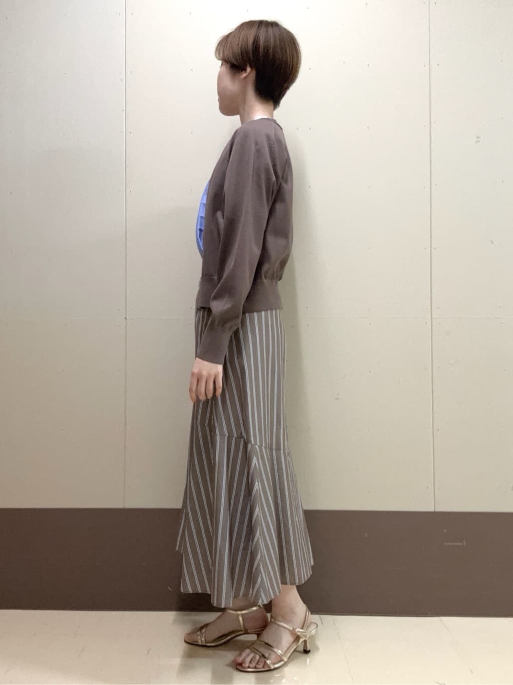 mioさんの「UNTITLED｜◆シャイニーナローサンダル」を使ったコーディネート