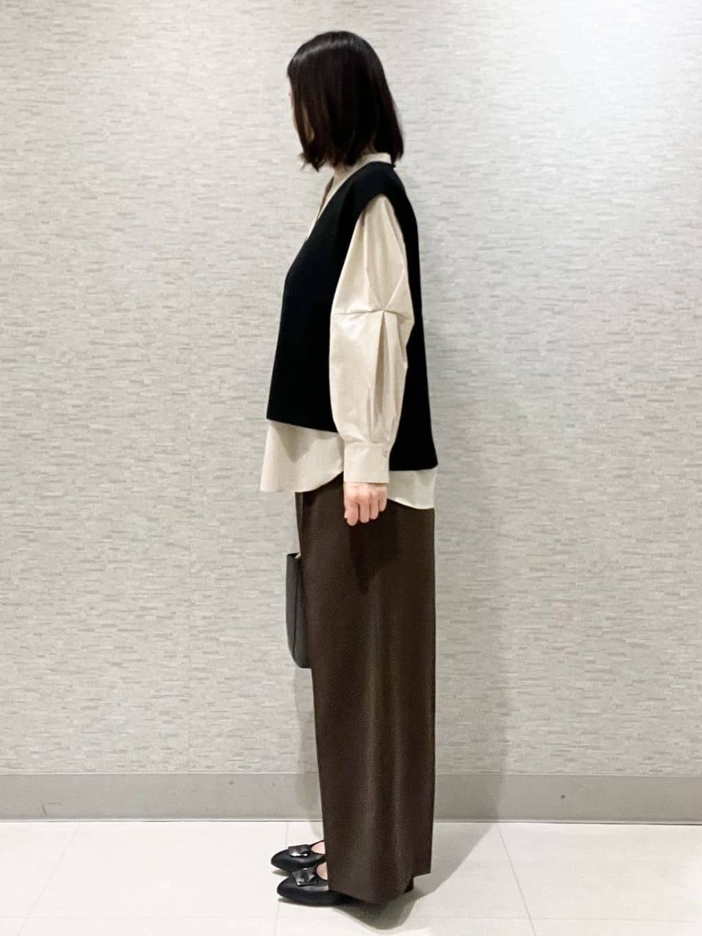 marikoさんの「Reflect｜【透けない】フルレングスワイドストレートパンツ」を使ったコーディネート