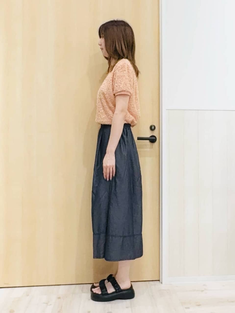 Naさんの「SHOO･LA･RUE｜【S-LL】大人も着やすい愛らしさ リボンヤーン半袖トップス」を使ったコーディネート