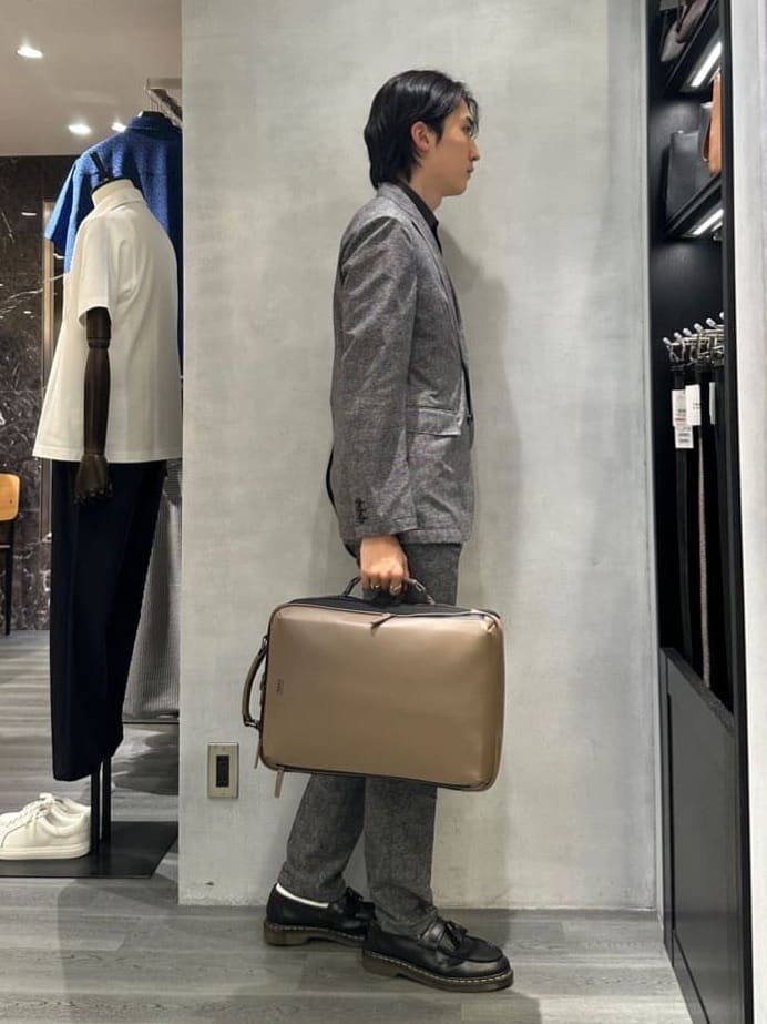 kotonaさんの「TAKEO KIKUCHI｜【抗菌防臭】COOL DOTS（R）ドビープリント パンツ」を使ったコーディネート