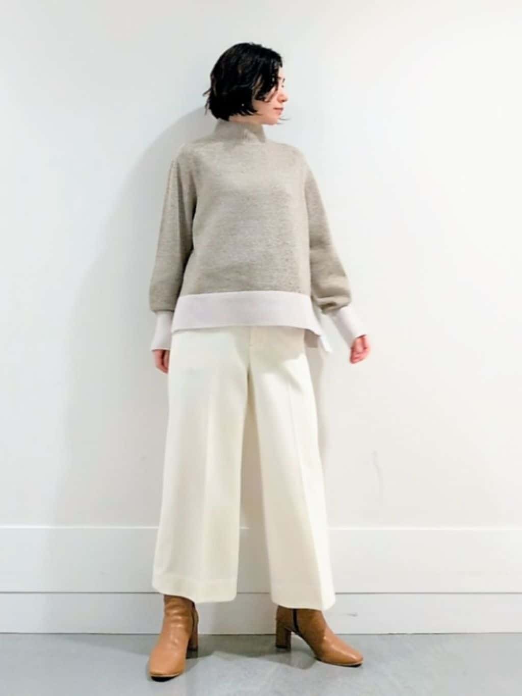 ミズタさんの「UNTITLED｜【8色展開/洗える】ウールカシミヤ ハイネックニット」を使ったコーディネート