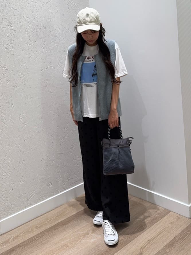 NOZOMIさんの「Dessin｜【ユニセックス・洗える】オーガニックコットンロゴ入りTシャツ」を使ったコーディネート