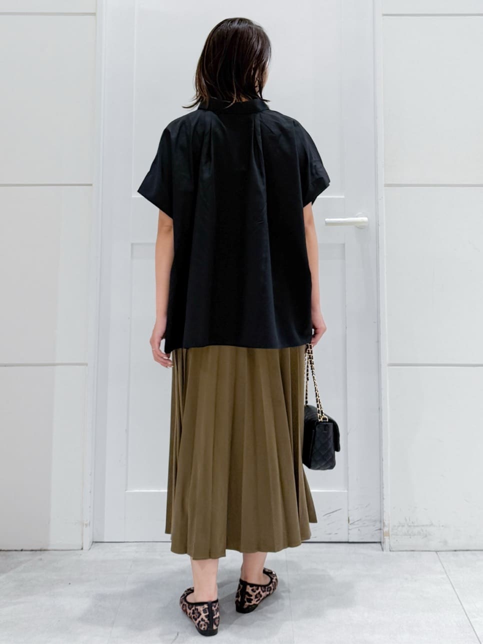 yuka.aさんの「OPAQUE.CLIP｜《andGIRL掲載》リラクシーシャツ【洗濯機洗い可】」を使ったコーディネート