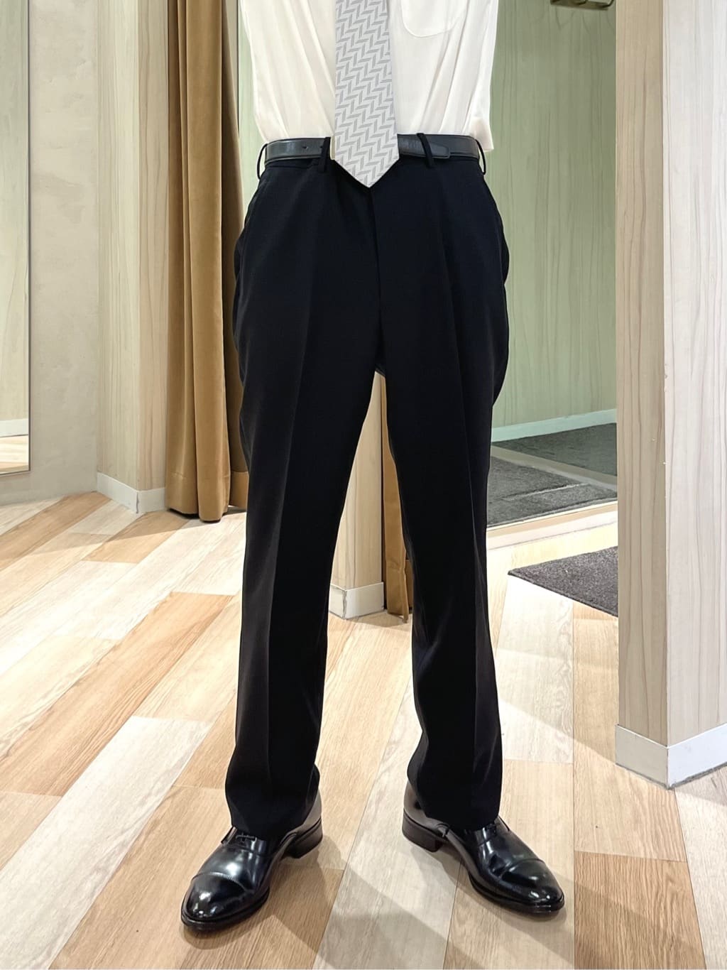 URAさんの「TAKEO KIKUCHI｜【Made in JAPAN】矢絣（やがすり）シルクネクタイ」を使ったコーディネート