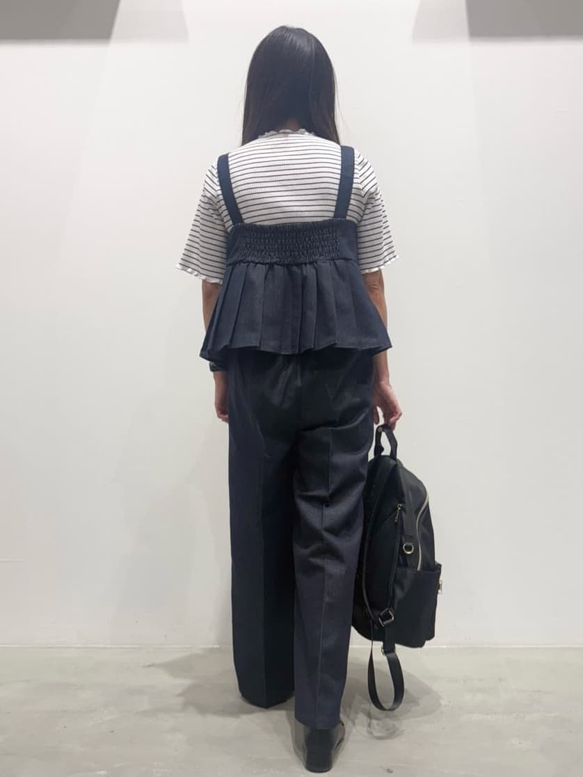 ＷＡさんの「grove｜【2点SET/体型カバー】夏から秋まで着まわせる！プリーツビスチェセットアップ」を使ったコーディネート