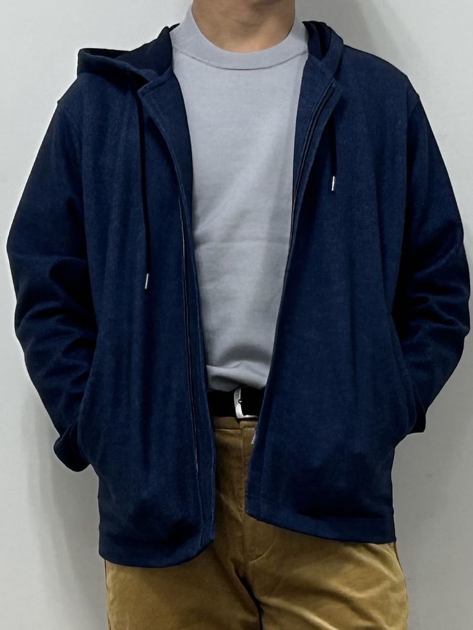 Hiroさんの「TAKEO KIKUCHI｜【JUST ONE LAYER】ダウンファブリックZIPパーカー」を使ったコーディネート