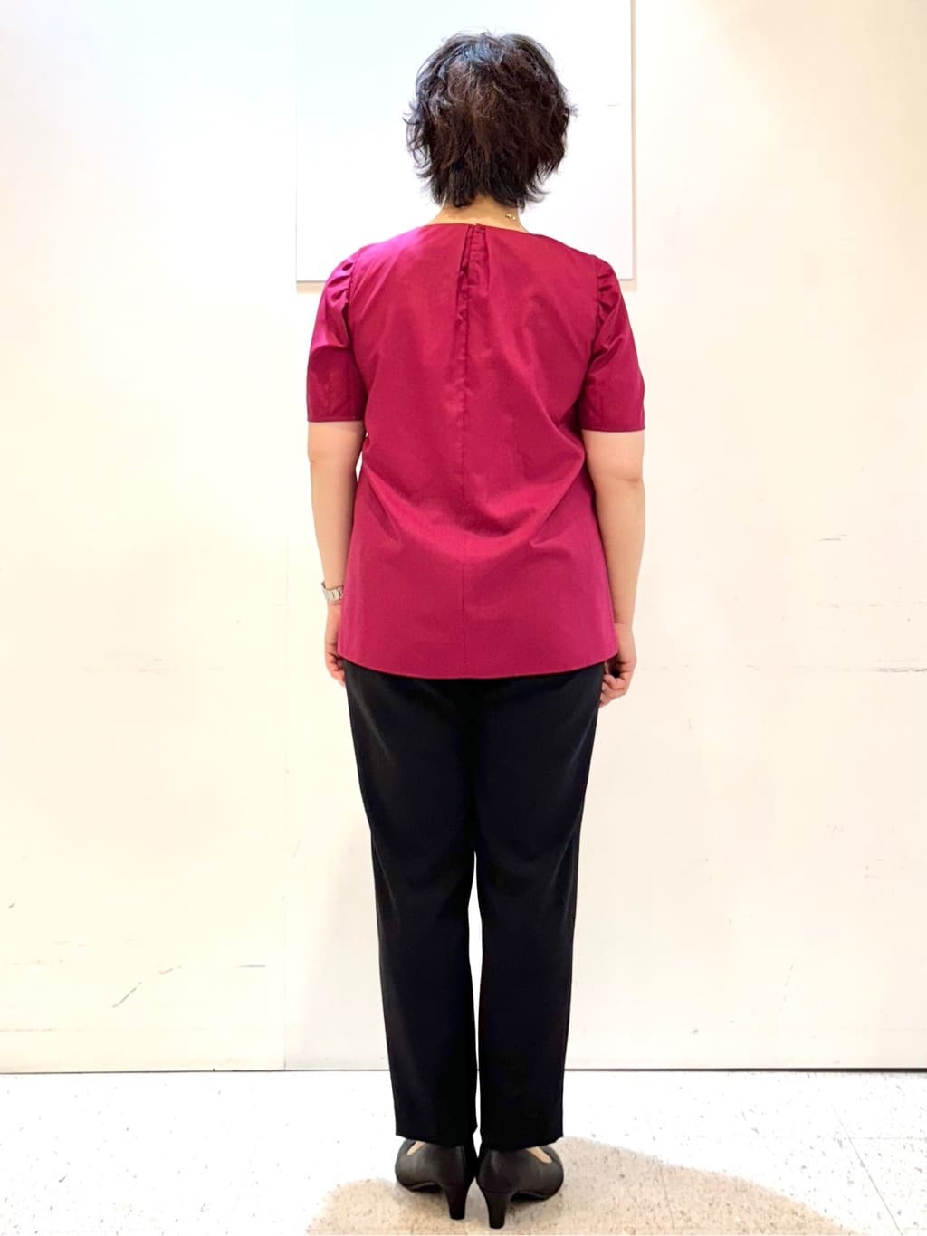 ヤスコさんの「Reflect｜【すっきり見え！長め丈】ピンタックデザインチュニックブラウス」を使ったコーディネート