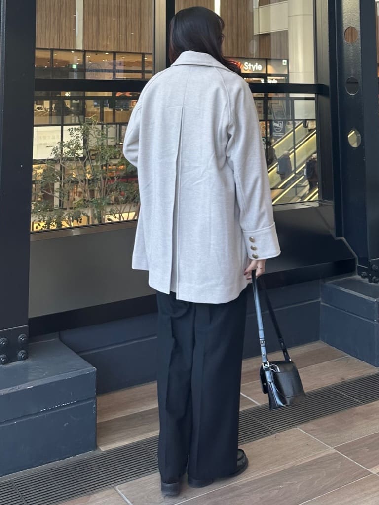 cottonさんの「THE SHOP TK｜クラシカルな装い ウールライクスタンドカラーコート」を使ったコーディネート