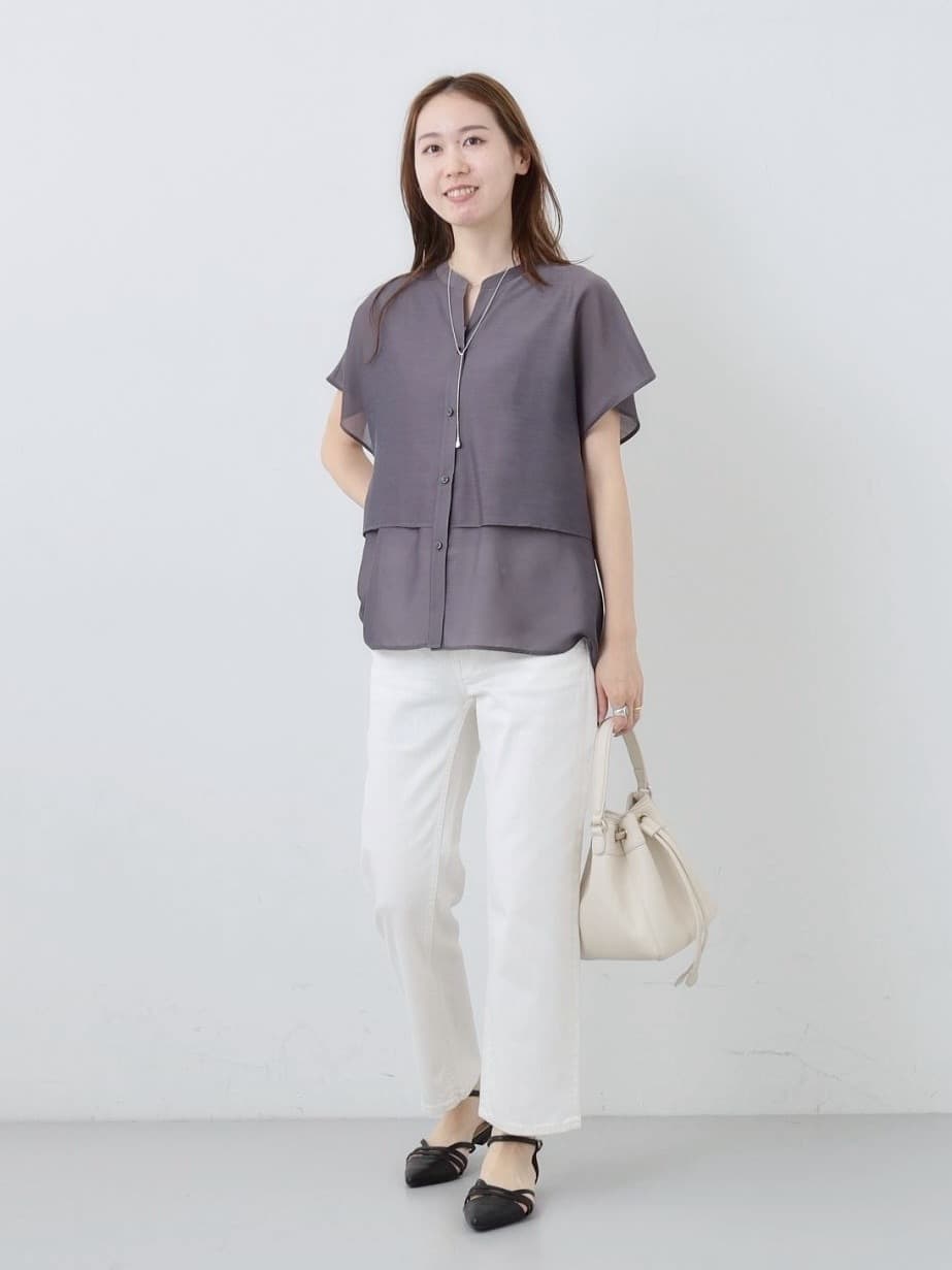 mitsukiさんの「INDIVI｜【褒められデニム】スリムストレート デニムパンツ」を使ったコーディネート