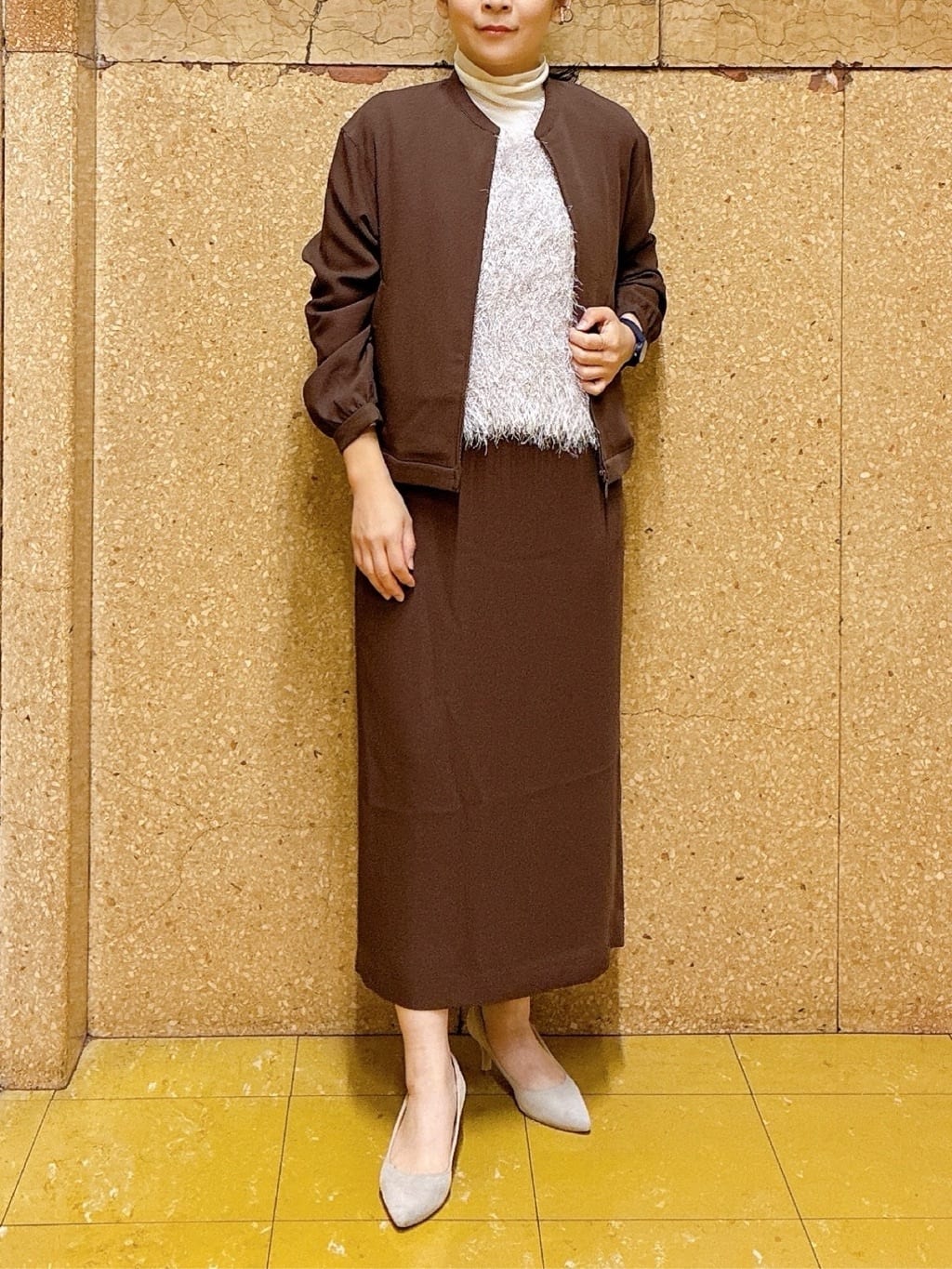 hattoriさんの「INDIVI｜フェザーモールニットベスト」を使ったコーディネート