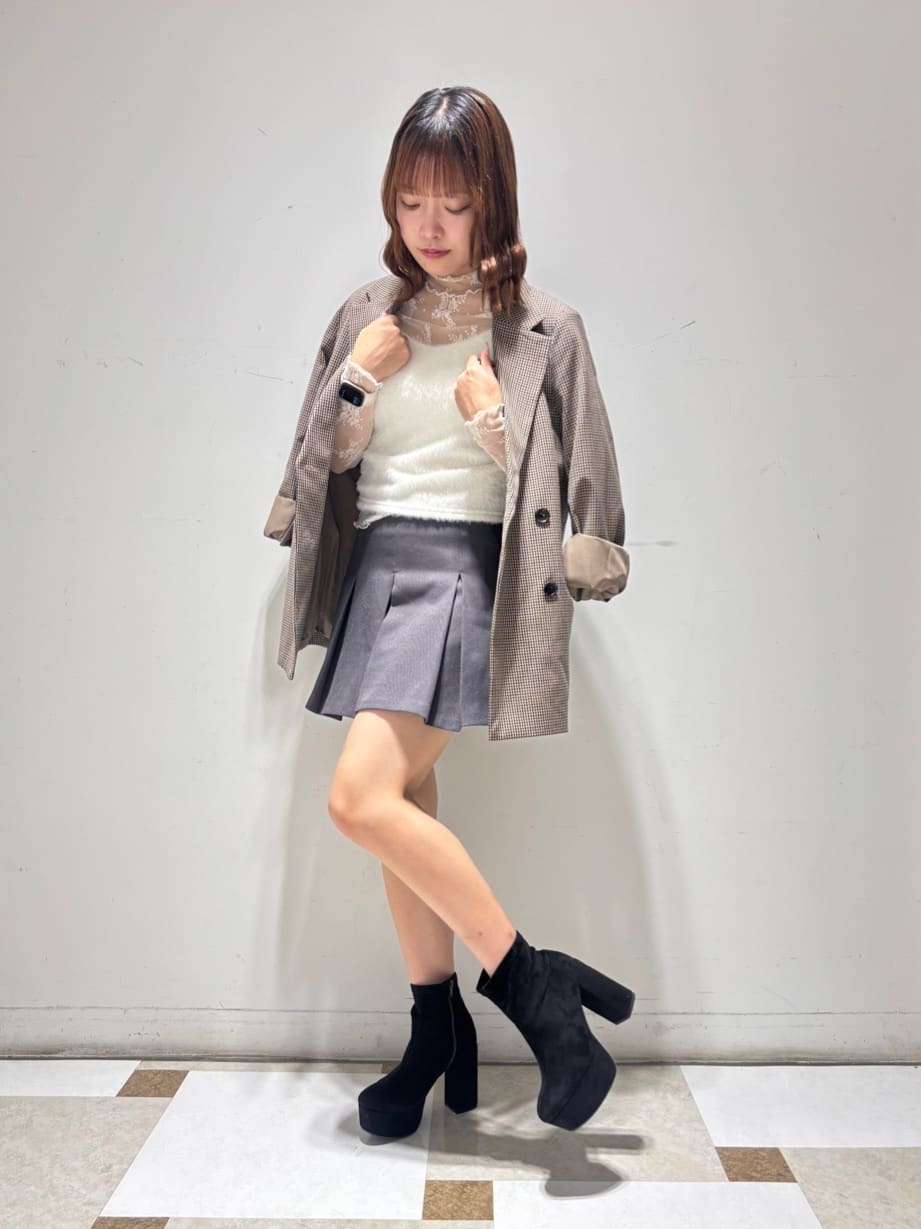 せらら⭐️さんの「ESPERANZA｜ラク盛りショートブーツ」を使ったコーディネート