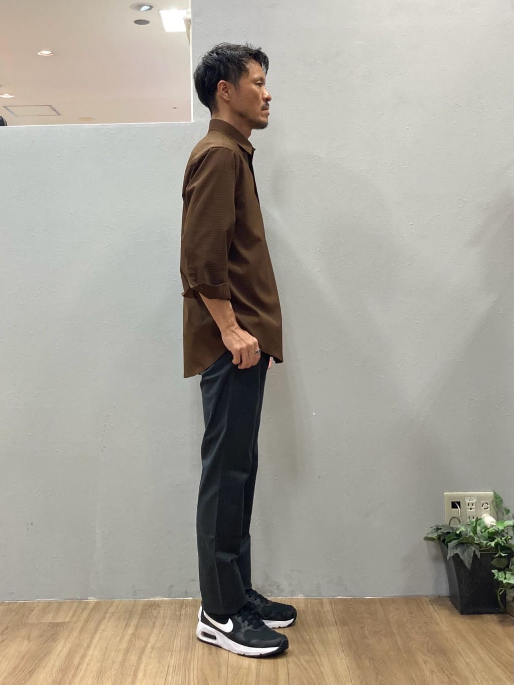 シュンさんの「TAKEO KIKUCHI｜【COOL CITY WEAR】DotAir（R）サッカー シャツ」を使ったコーディネート