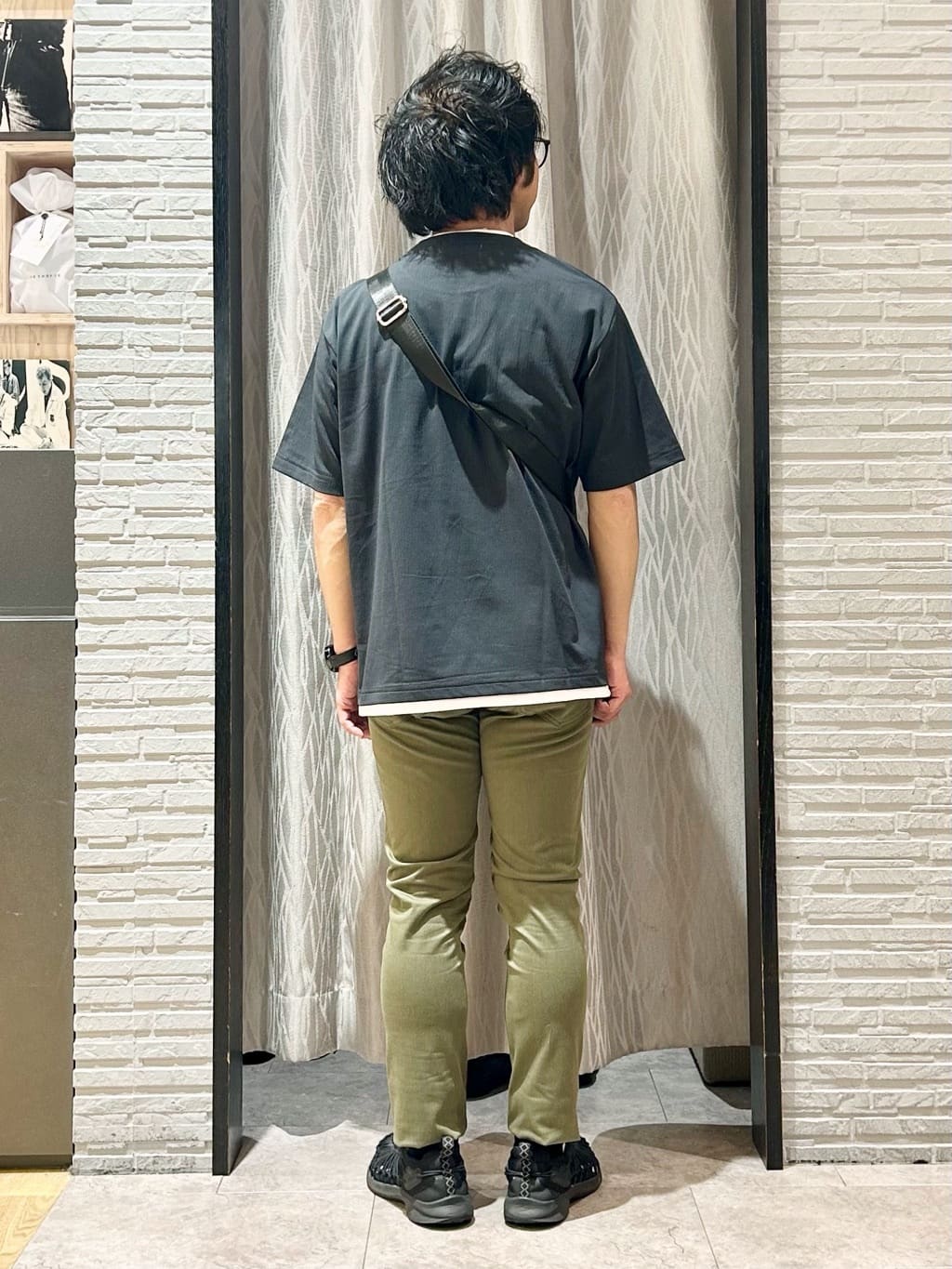 KENJI Iさんの「THE SHOP TK｜楊柳フェイクレイヤード半袖Tシャツ 【吸水速乾/毛玉になりにくい/洗濯機OK】」を使ったコーディネート