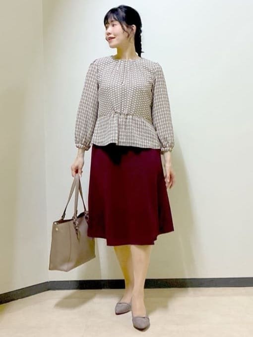  beni_gingerさんの「Reflect｜【美シルエット】ソフトマーメイドスカート」を使ったコーディネート