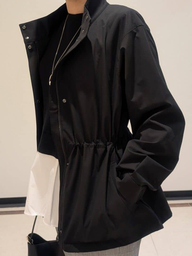 mikiさんの「COUP DE CHANCE｜【手洗い可／日本製】センタープレステーパードパンツ」を使ったコーディネート