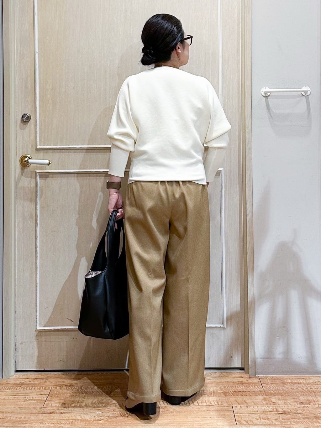 umeさんの「SHOO･LA･RUE｜【着丈選べる】ウールフィールあったか裏起毛ワイドパンツ」を使ったコーディネート